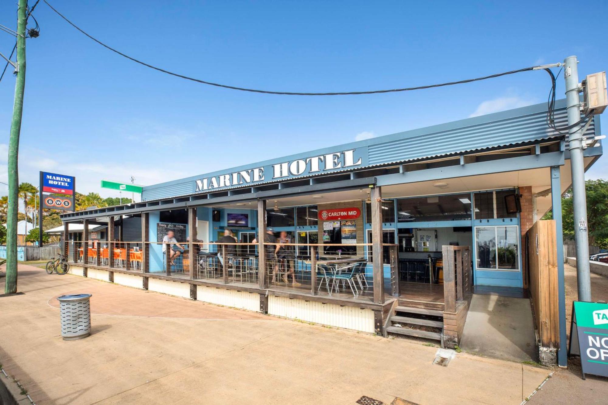 Nightcap At Marine Hotel Cardwell Exterior photo